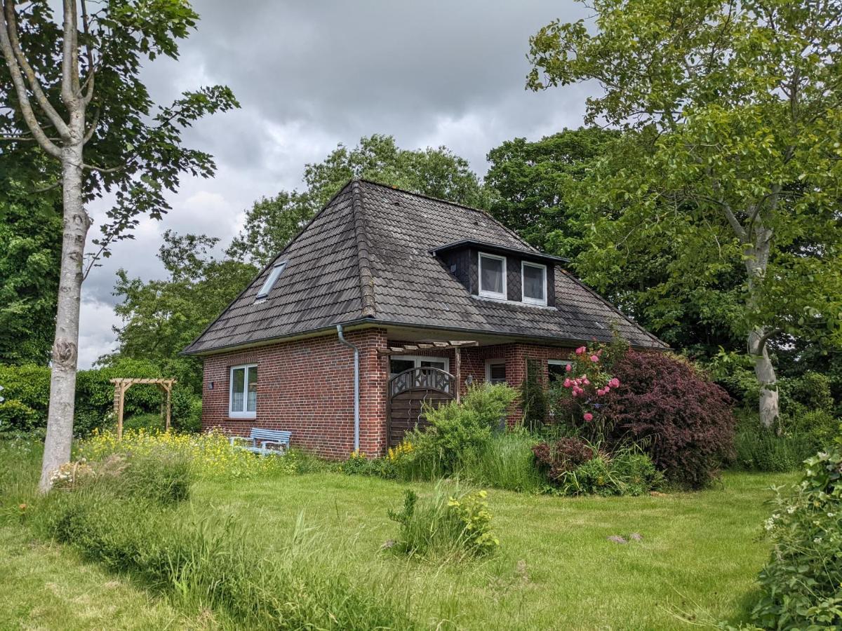 Charmantes Ferienhaus In Nordfriesland Humptrup Экстерьер фото